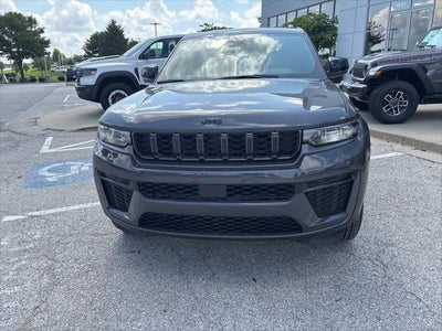 2026 Jeep Grand Cherokee GRAND CHEROKEE L LAREDO ALTITUDE 4X4