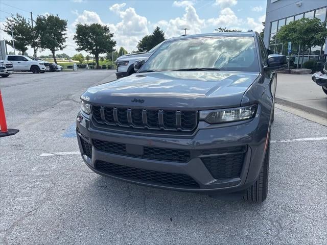 2026 Jeep Grand Cherokee GRAND CHEROKEE L LAREDO ALTITUDE 4X4