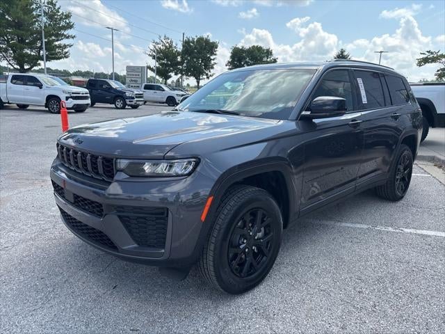 2026 Jeep Grand Cherokee GRAND CHEROKEE L LAREDO ALTITUDE 4X4
