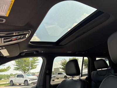 2026 Jeep Grand Cherokee GRAND CHEROKEE L LAREDO ALTITUDE 4X4