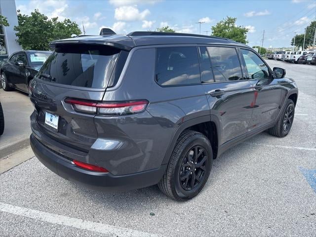 2026 Jeep Grand Cherokee GRAND CHEROKEE L LAREDO ALTITUDE 4X4