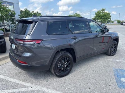 2026 Jeep Grand Cherokee GRAND CHEROKEE L LAREDO ALTITUDE 4X4