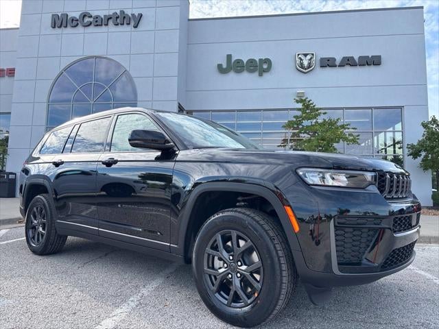 2027 Jeep Grand Cherokee GRAND CHEROKEE L LAREDO ALTITUDE 4X4