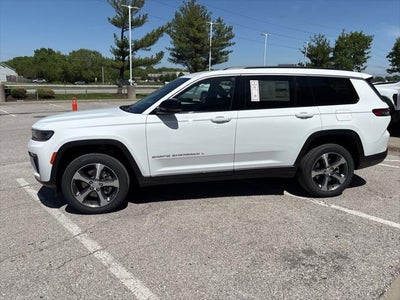 2026 Jeep Grand Cherokee GRAND CHEROKEE L LIMITED 4X4