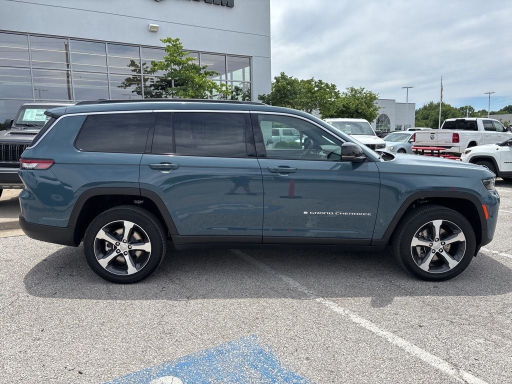 2026 Jeep Grand Cherokee GRAND CHEROKEE L LIMITED 4X4