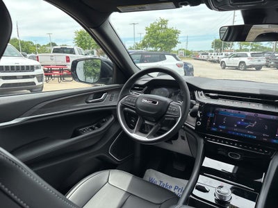 2026 Jeep Grand Cherokee GRAND CHEROKEE L LIMITED 4X4