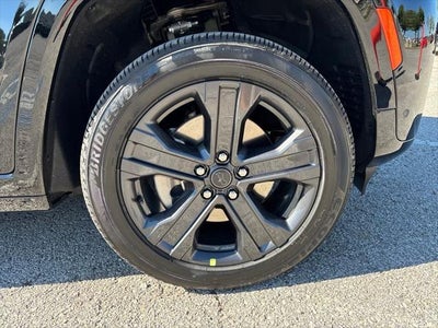 2027 Jeep Grand Cherokee Limited Reserve