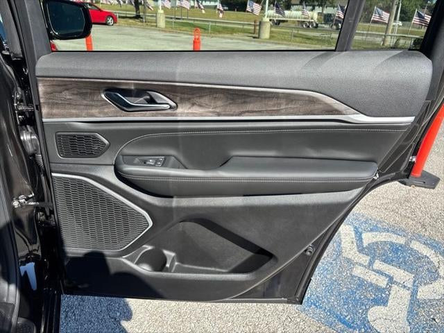 2027 Jeep Grand Cherokee Limited Reserve