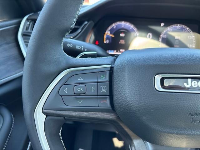 2027 Jeep Grand Cherokee Limited Reserve
