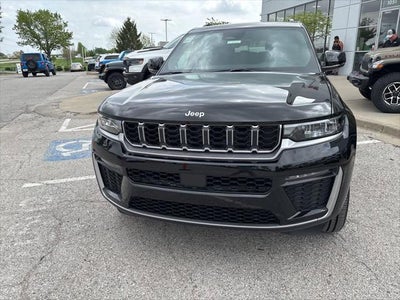 2026 Jeep Grand Cherokee GRAND CHEROKEE L LIMITED 4X4