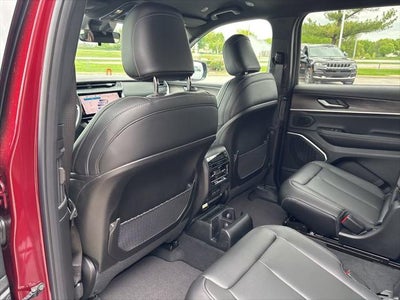 2026 Jeep Grand Cherokee GRAND CHEROKEE L LIMITED 4X4