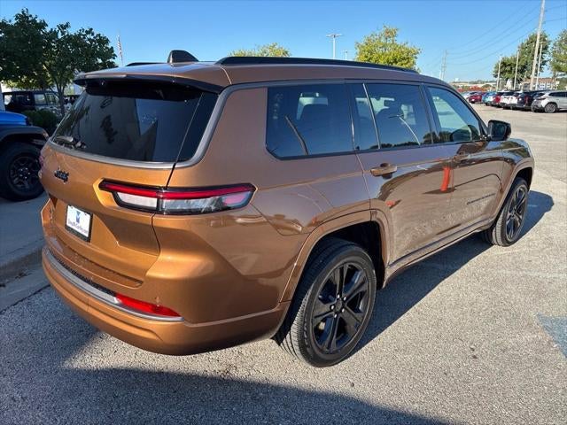2027 Jeep Grand Cherokee Limited Reserve