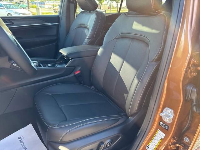 2027 Jeep Grand Cherokee GRAND CHEROKEE L LIMITED RESERVE 4X4
