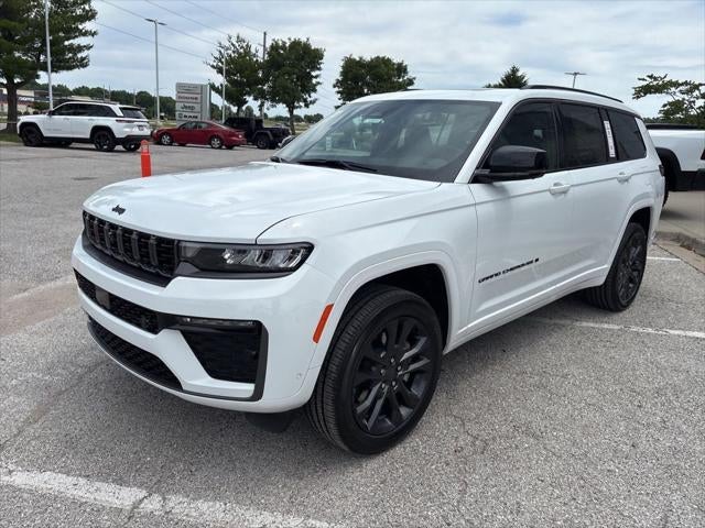 2026 Jeep Grand Cherokee GRAND CHEROKEE L LIMITED RESERVE 4X4