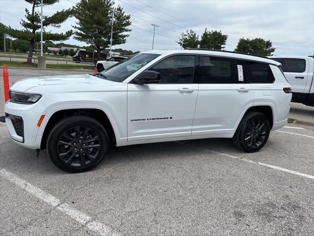 2026 Jeep Grand Cherokee GRAND CHEROKEE L LIMITED RESERVE 4X4
