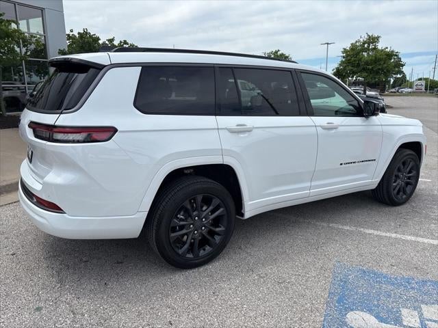 2026 Jeep Grand Cherokee GRAND CHEROKEE L LIMITED RESERVE 4X4