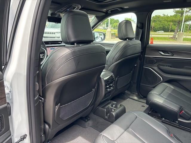 2026 Jeep Grand Cherokee GRAND CHEROKEE L LIMITED RESERVE 4X4