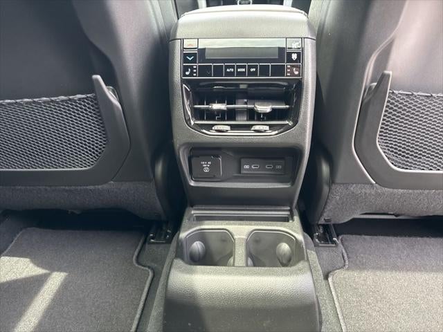 2026 Jeep Grand Cherokee GRAND CHEROKEE L LIMITED RESERVE 4X4