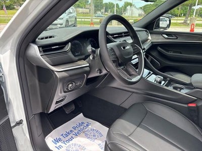 2026 Jeep Grand Cherokee GRAND CHEROKEE L LIMITED RESERVE 4X4