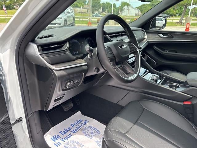 2026 Jeep Grand Cherokee GRAND CHEROKEE L LIMITED RESERVE 4X4