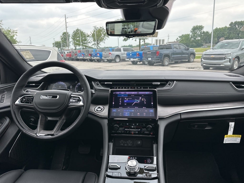 2025 Jeep Grand Cherokee L Overland