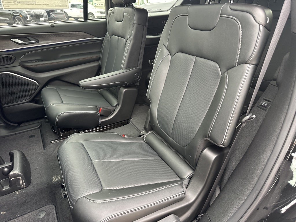 2025 Jeep Grand Cherokee L Overland