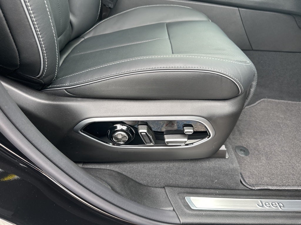 2025 Jeep Grand Cherokee L Overland