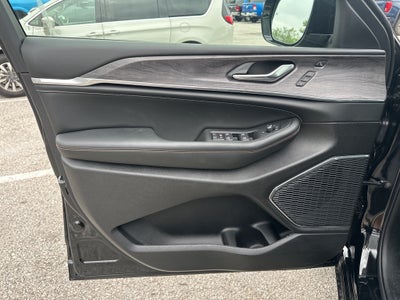 2025 Jeep Grand Cherokee L Overland