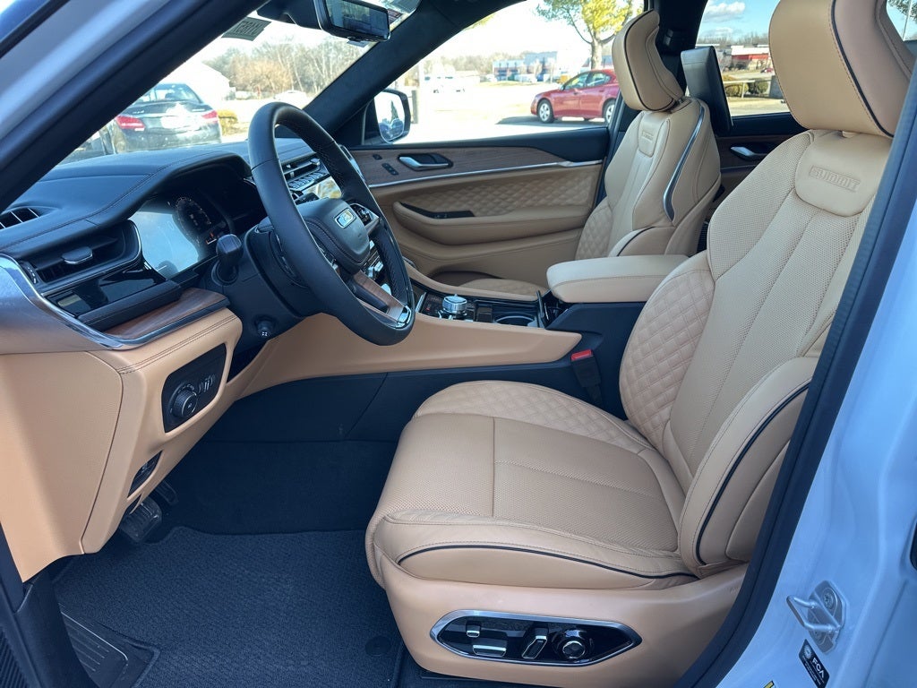 2025 Jeep Grand Cherokee L Summit