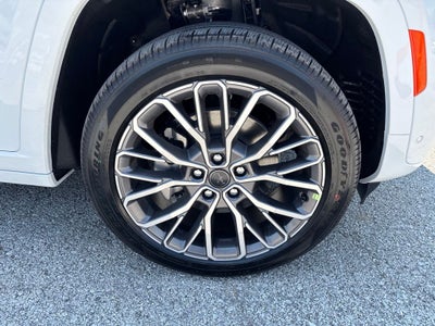 2027 Jeep Grand Cherokee GRAND CHEROKEE L SUMMIT 4X4