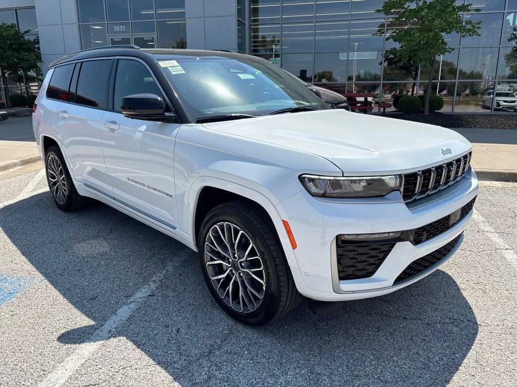 2027 Jeep Grand Cherokee GRAND CHEROKEE L SUMMIT 4X4