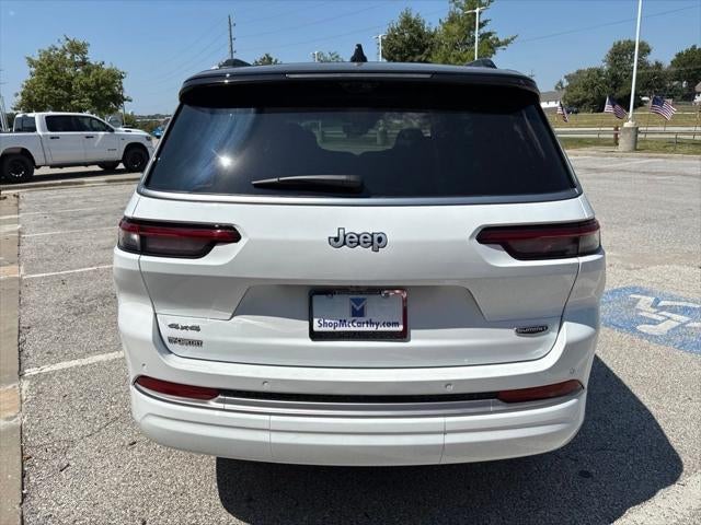 2027 Jeep Grand Cherokee Summit