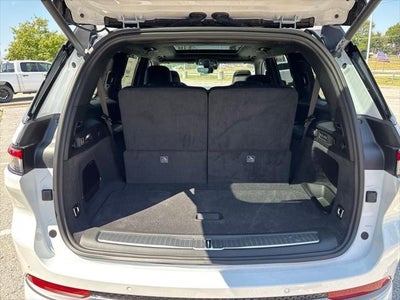 2027 Jeep Grand Cherokee GRAND CHEROKEE L SUMMIT 4X4