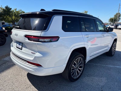 2027 Jeep Grand Cherokee GRAND CHEROKEE L SUMMIT 4X4