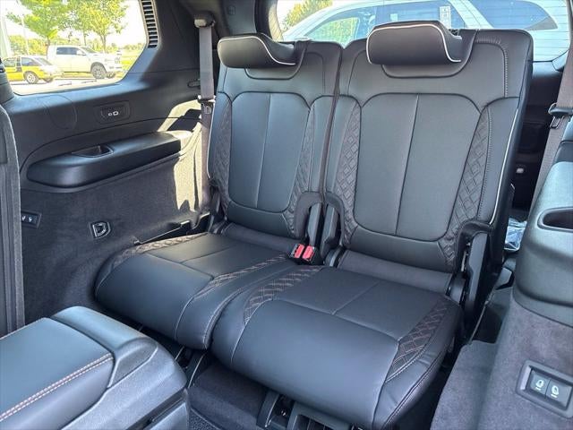2027 Jeep Grand Cherokee GRAND CHEROKEE L SUMMIT 4X4