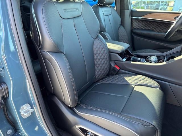 2027 Jeep Grand Cherokee GRAND CHEROKEE L SUMMIT 4X4