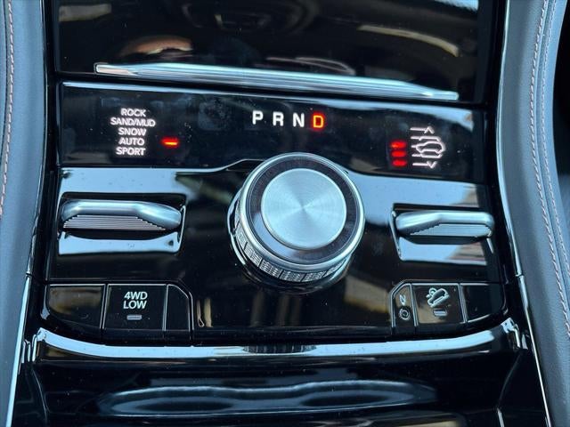 2027 Jeep Grand Cherokee Summit