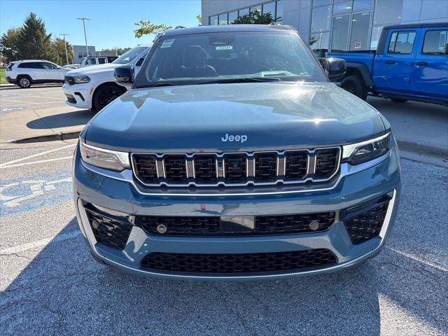 2027 Jeep Grand Cherokee Summit