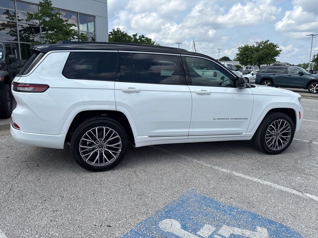 2026 Jeep Grand Cherokee L Summit