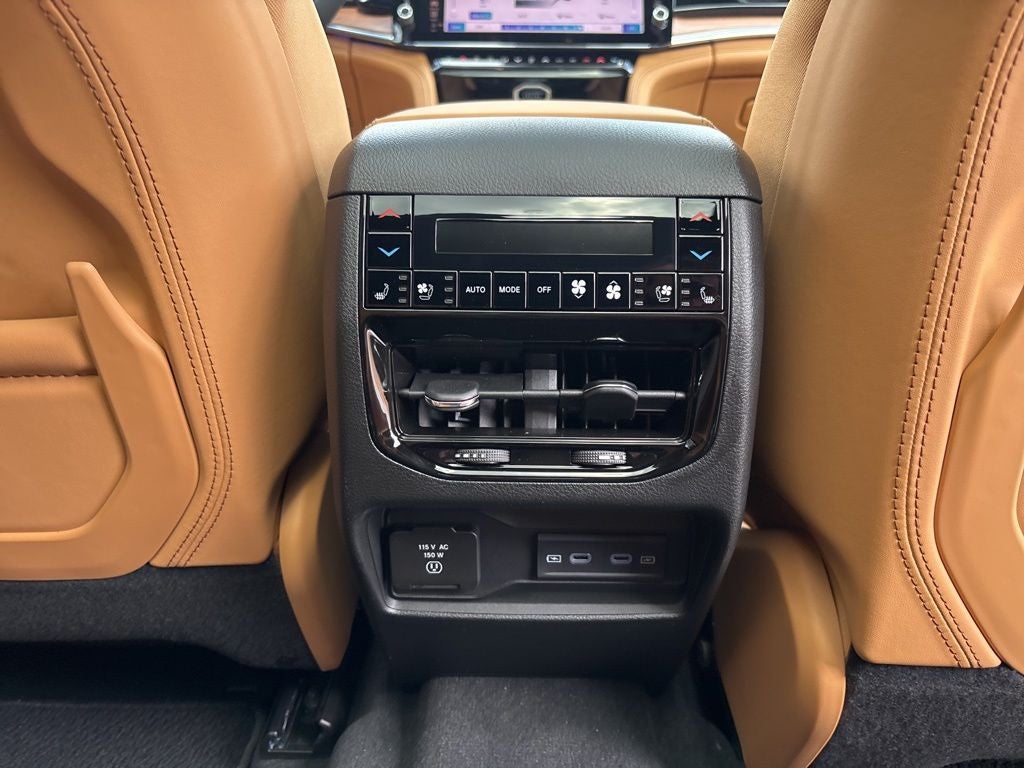2026 Jeep Grand Cherokee L Summit