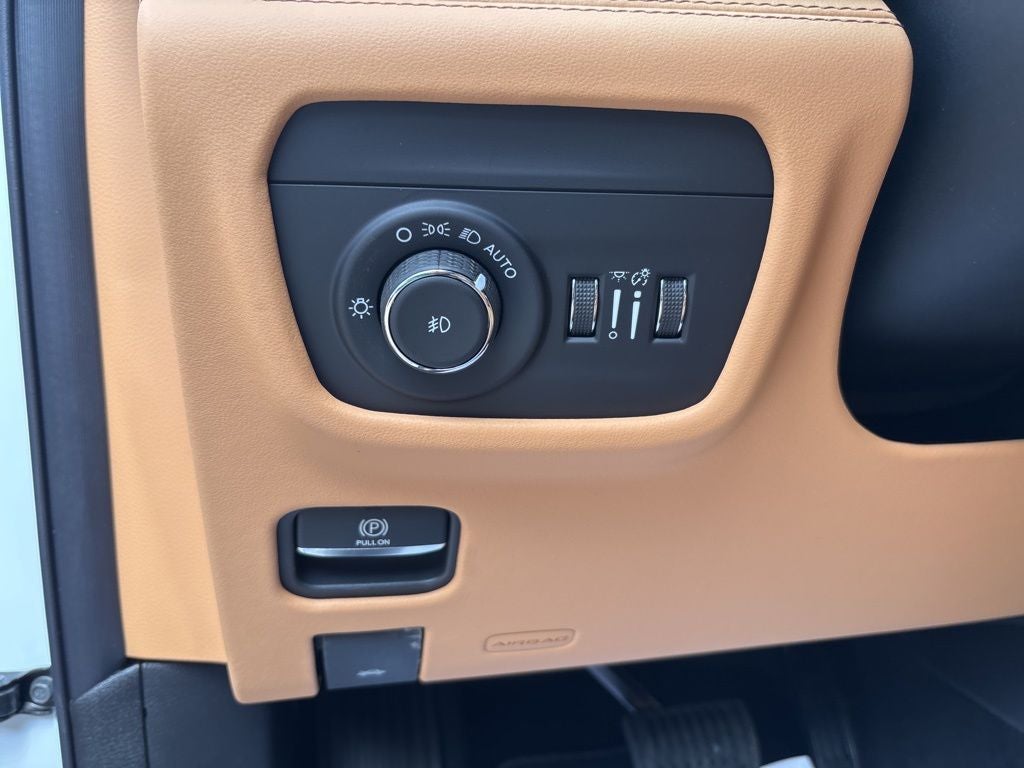 2026 Jeep Grand Cherokee L Summit