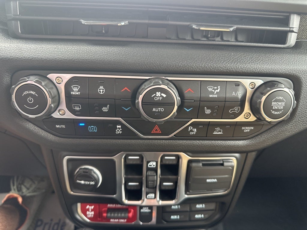 2025 Jeep Wrangler Willys 4xe