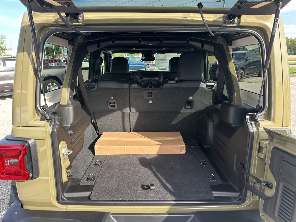 2025 Jeep Wrangler Rubicon 392