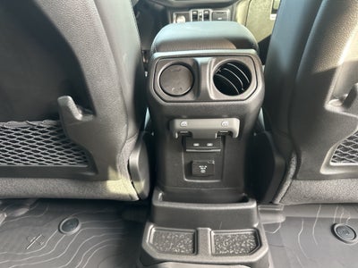 2025 Jeep Wrangler Rubicon 392