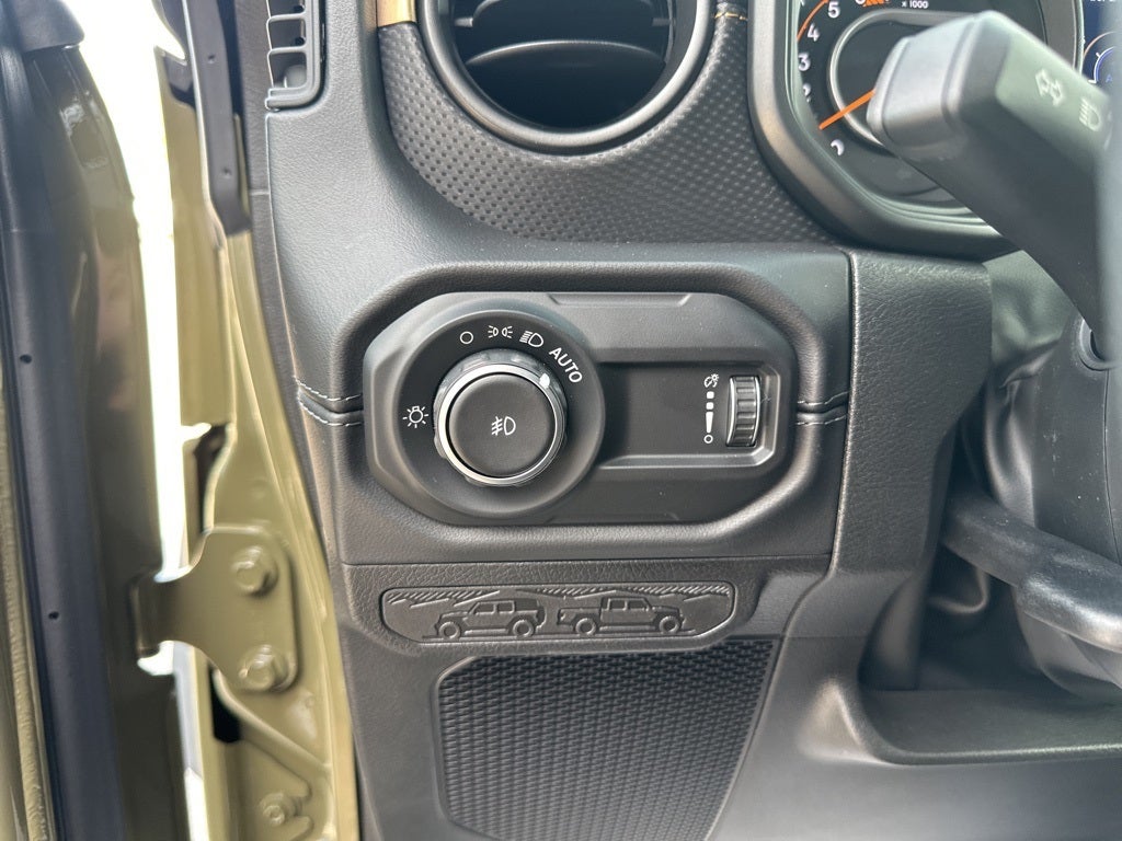 2025 Jeep Wrangler Rubicon 392