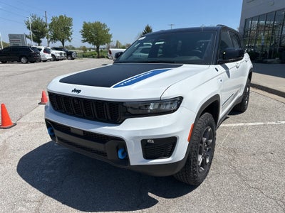 2025 Jeep Grand Cherokee Trailhawk 4xe
