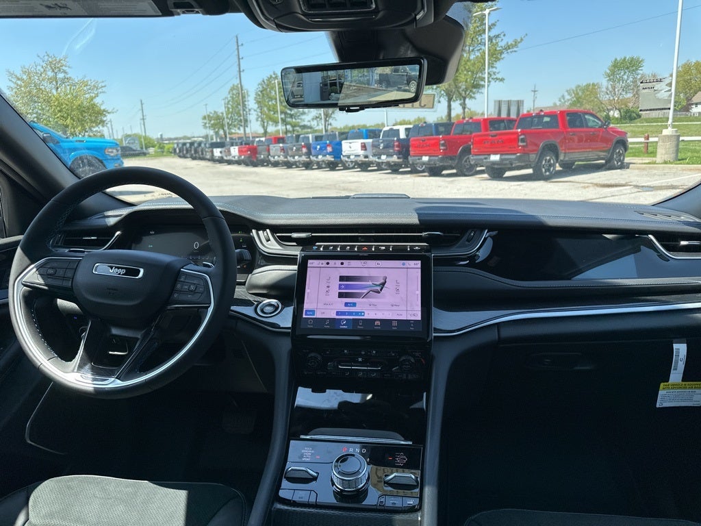 2025 Jeep Grand Cherokee Trailhawk 4xe