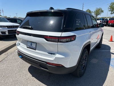 2025 Jeep Grand Cherokee Trailhawk 4xe