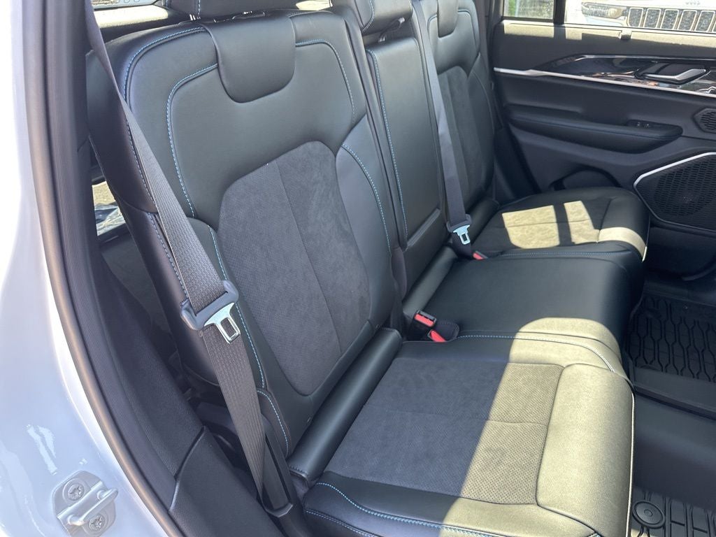 2025 Jeep Grand Cherokee Trailhawk 4xe