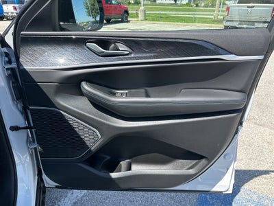 2025 Jeep Grand Cherokee Trailhawk 4xe